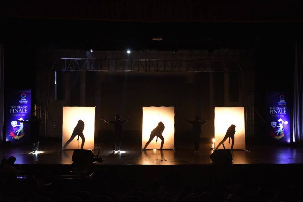 Shadow image dance prop